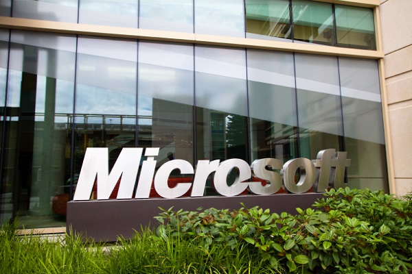 Microsoft потеряла $400 миллионов с прошлого года